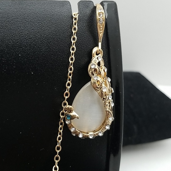 Peacock Rhinestone & Teal Stone 16" Gold Tone Set - Picture 4 of 4